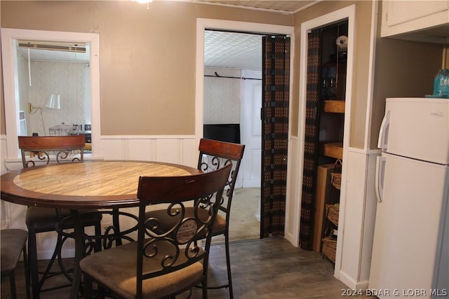 dining room featuring dark hardwood / wood-style floors