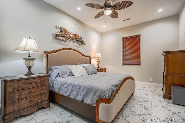 bedroom with ceiling fan