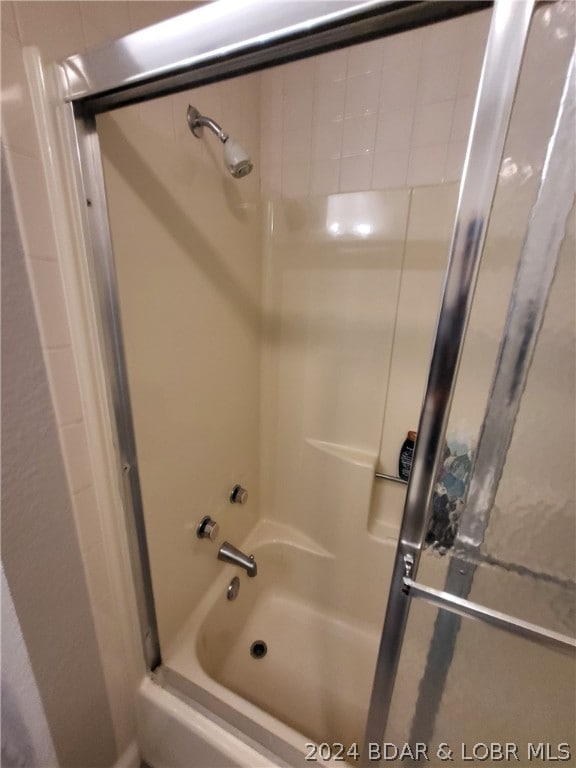 bathroom featuring bathtub / shower combination