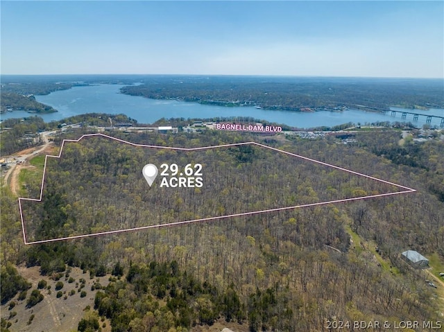 Listing photo 2 for TBD Oakwood Lane, Lake Ozark MO 65049