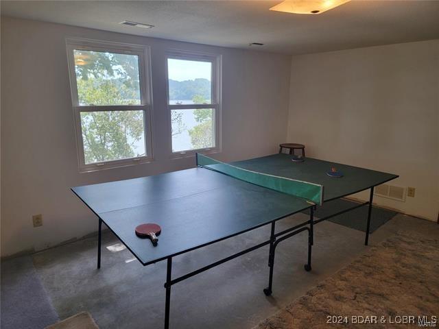 recreation room with visible vents