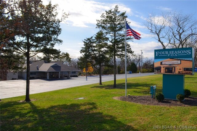 LOT1015 Nassau Dr, Four Seasons, MO 65049