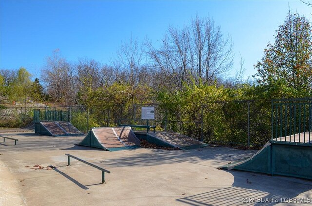 LOT1015 Nassau Dr, Four Seasons, MO 65049