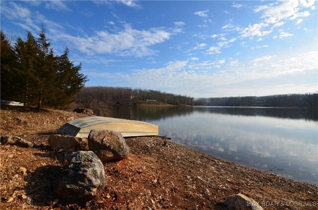 LOT1015 Nassau Dr, Four Seasons, MO 65049
