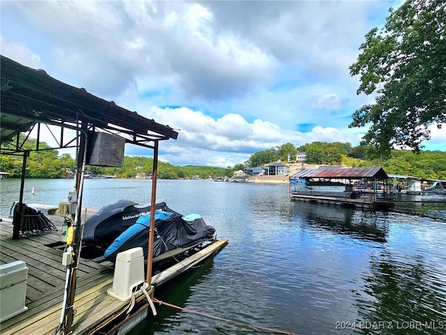 dock area featuring a water view