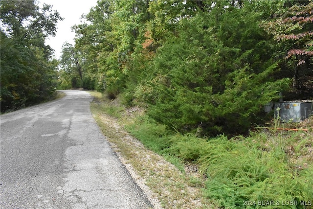 Listing photo 3 for LOT1213 Spring Creek Ct, Sunrise Beach MO 65079