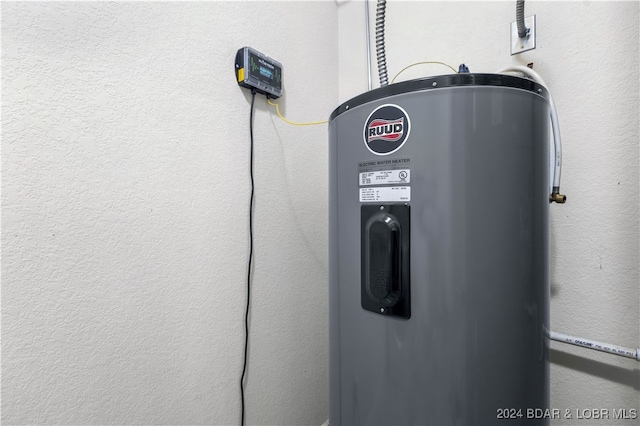 room details with electric water heater