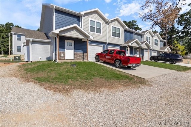 view of front of home featuring a garage