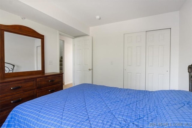 bedroom with a closet