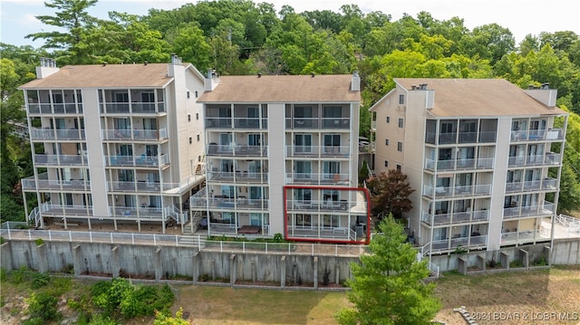 view of building exterior