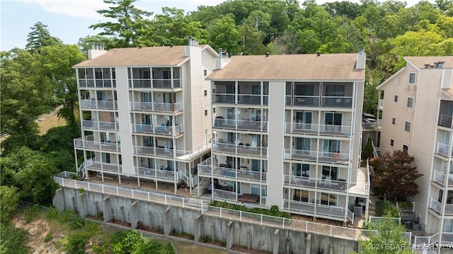 view of building exterior