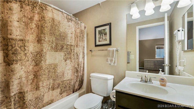 63 Elbow Cay Dr, Osage Beach, MO 65065 - bathroom with toilet, vanity, and shower / tub combo with curtain