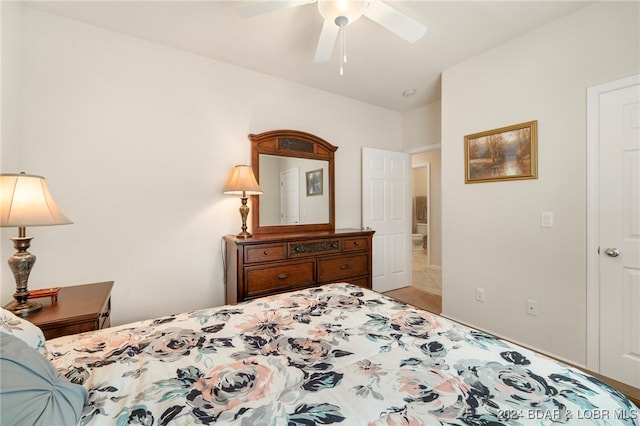 bedroom featuring ceiling fan