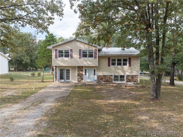 view of front of property featuring french doors