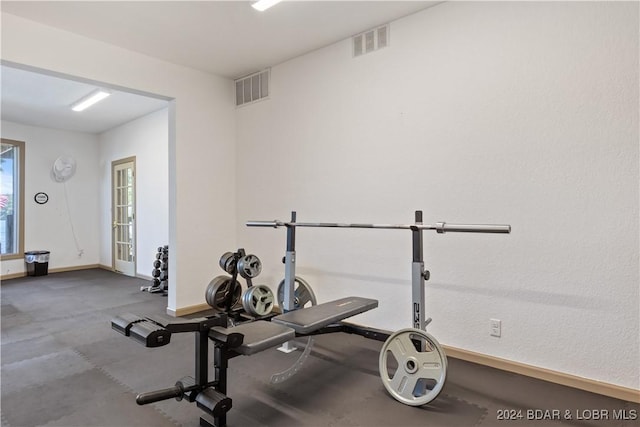 2500 Bay Point Ln Unit 645, Osage Beach, MO 65065 - workout room with baseboards