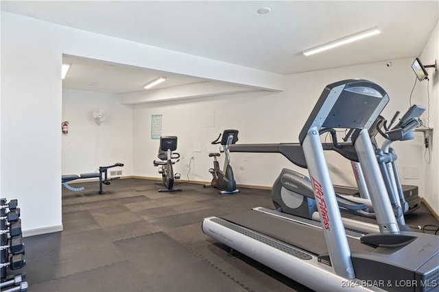 2500 Bay Point Ln Unit 645, Osage Beach, MO 65065 - workout room featuring baseboards