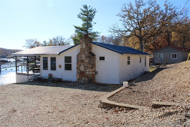 view of home's exterior