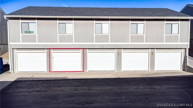 611 Lazy Days Rd Unit C9, Osage Beach, MO 65065 - view of garage
