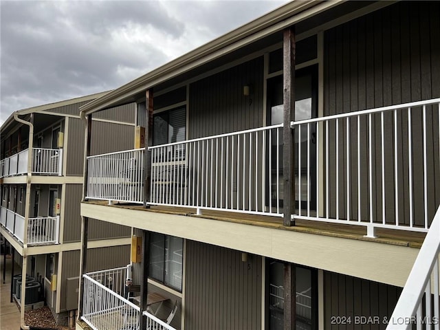 611 Lazy Days Rd Unit C9, Osage Beach, MO 65065 - view of property featuring central air condition unit
