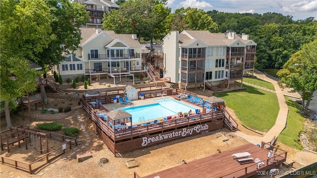 birds eye view of property