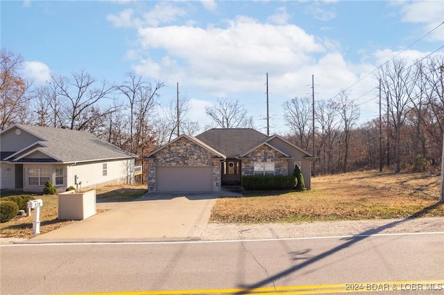 view of front of property featuring a garage