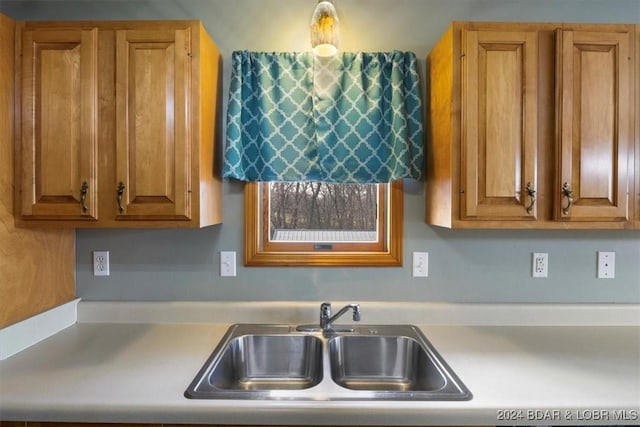 kitchen featuring sink