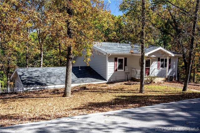 view of front of property