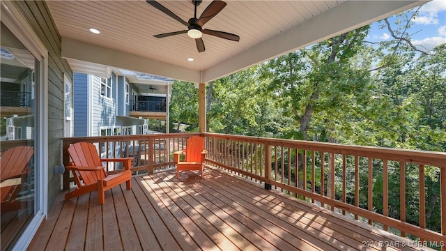 deck featuring ceiling fan