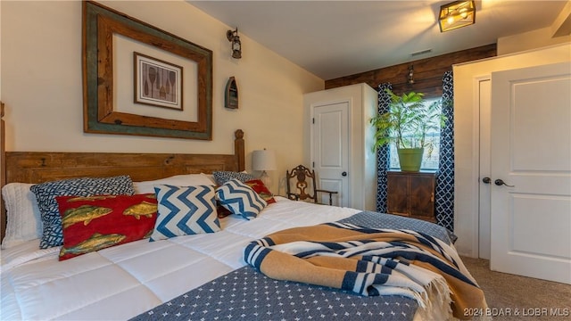 bedroom featuring carpet flooring