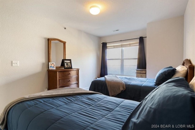4800 Eagleview Dr Unit 241A, Osage Beach, MO 65065 - view of bedroom