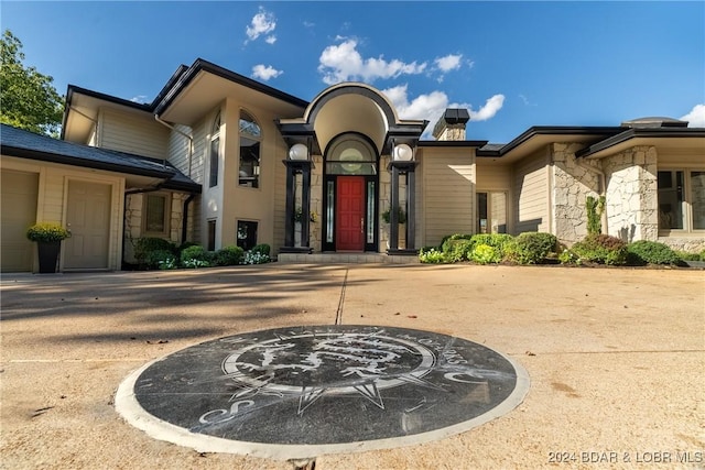 view of front of house