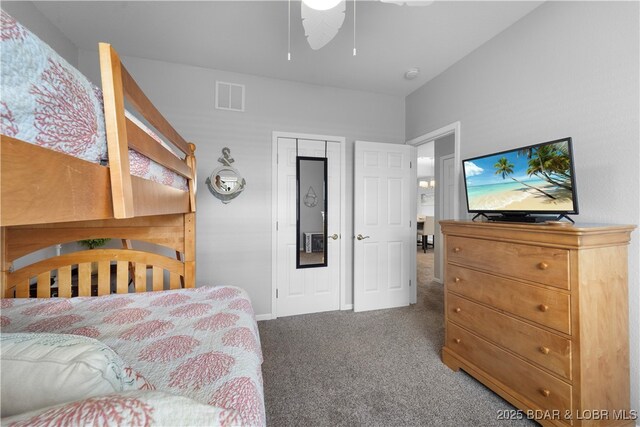 carpeted bedroom featuring ceiling fan