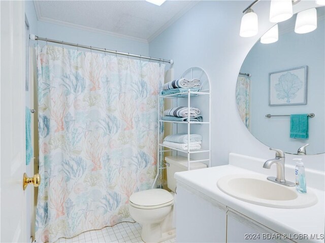 bathroom featuring a shower with shower curtain, vanity, toilet, and ornamental molding