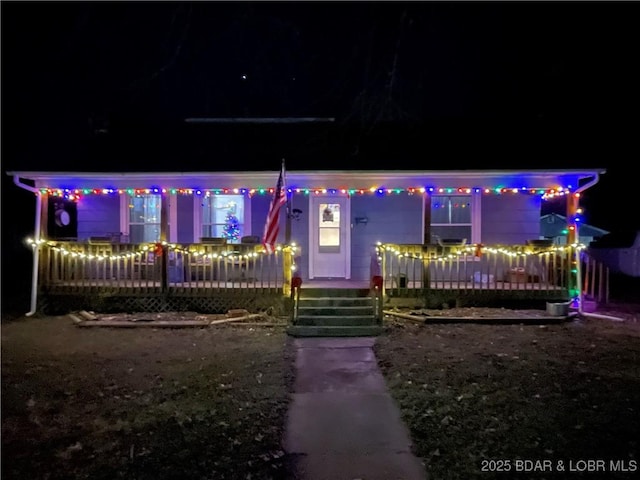 view of front of house