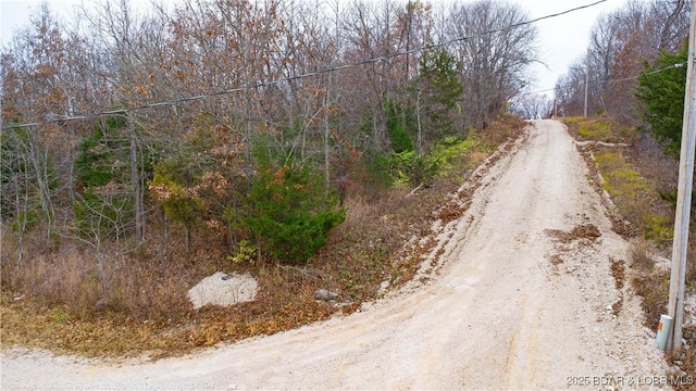 Listing photo 3 for TBD Timber Road, Lake Ozark MO 65049