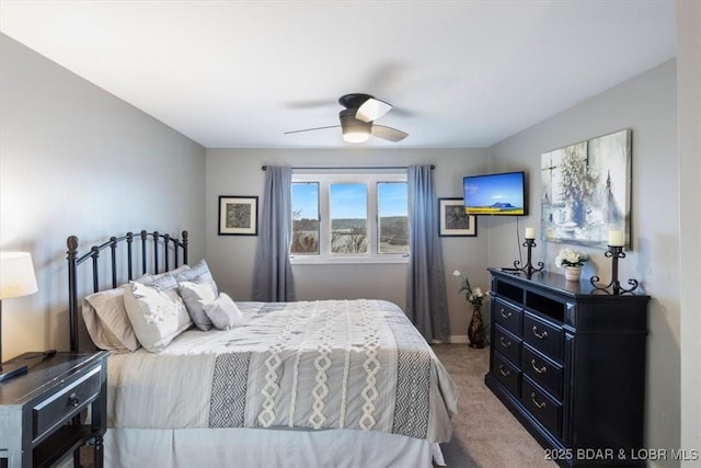 bedroom with carpet flooring and ceiling fan