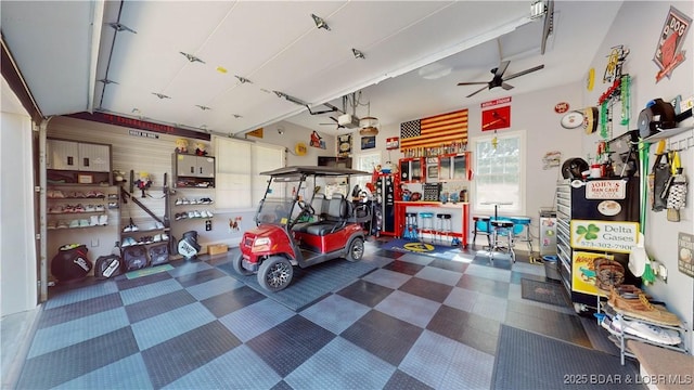 garage featuring ceiling fan