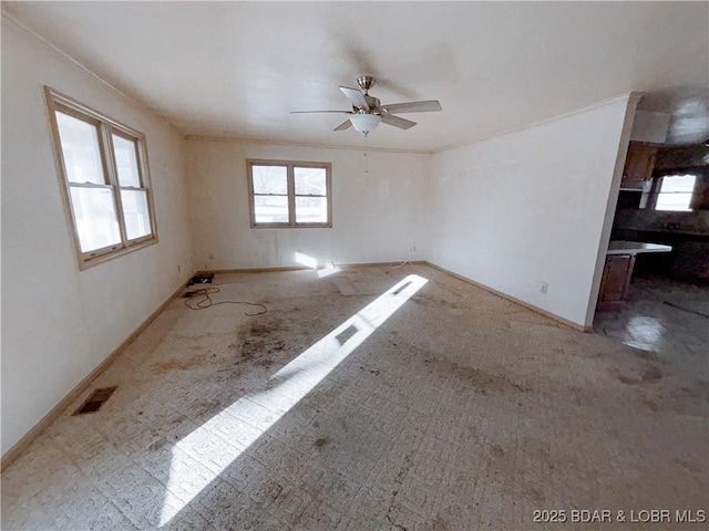 empty room with ceiling fan