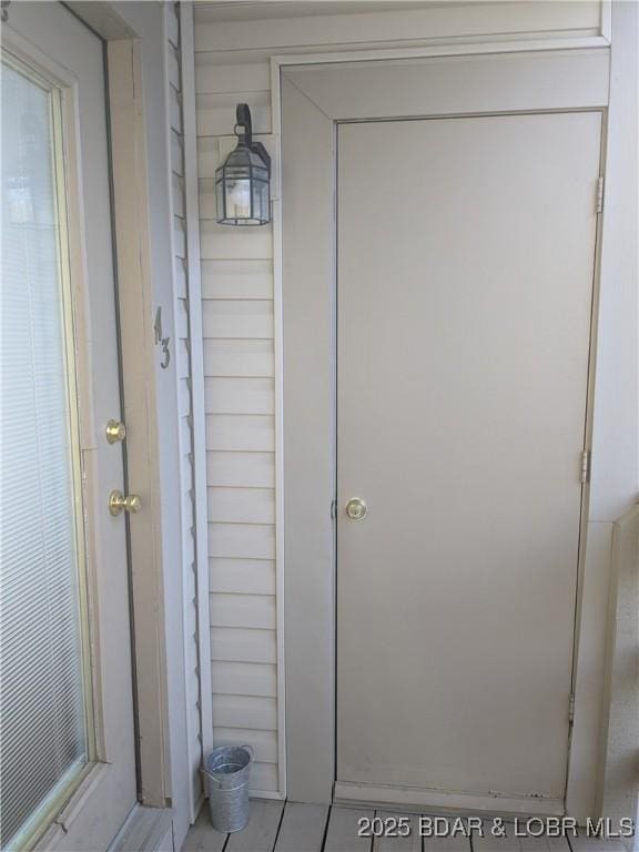 16 Hawk Harbor Ln Unit 2B, Lake Ozark, MO 65049 - view of doorway to property