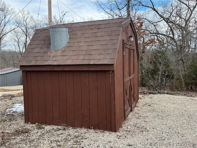 view of outdoor structure