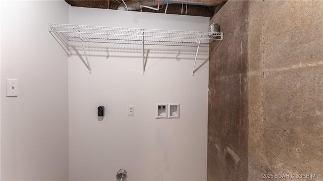 27436 Eola Ln, Rocky Mount, MO 65072 - laundry area with hookup for an electric dryer and hookup for a washing machine