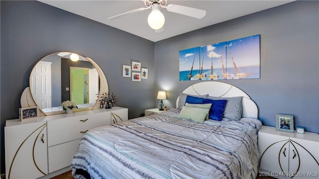 bedroom featuring ceiling fan