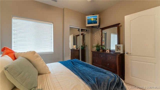 85 Monarch Cove Ct Unit 3A, Lake Ozark, MO 65049 - view of bedroom