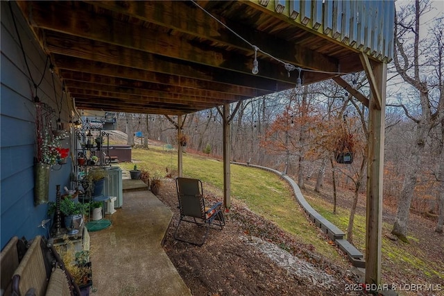 view of yard with a patio area