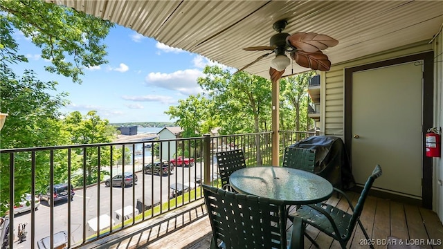 balcony with ceiling fan and grilling area