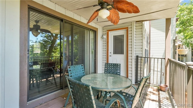 balcony featuring ceiling fan