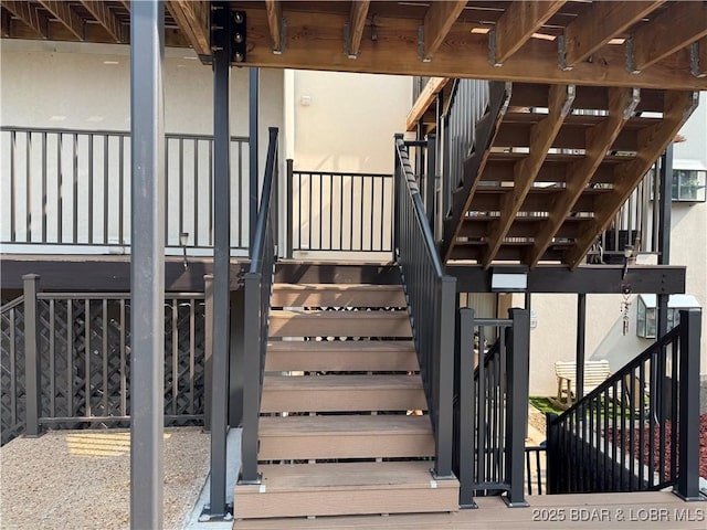 85 La Jolla Dr Unit 352-2A, Lake Ozark, MO 65049 - view of staircase