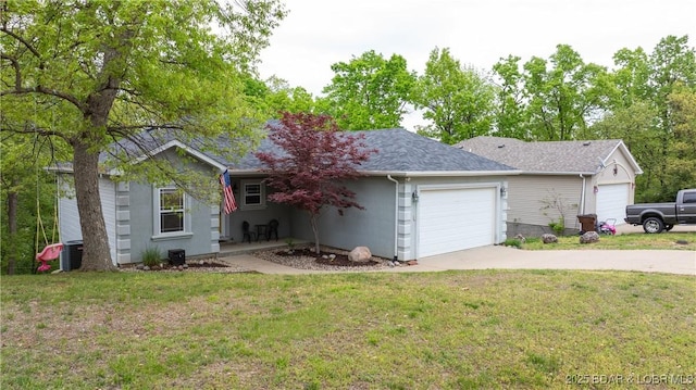 ranch-style house with a front lawn, a shingled roof, stucco siding, driveway, and an attached garage