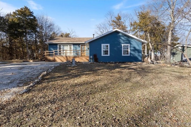 view of front of property featuring a deck