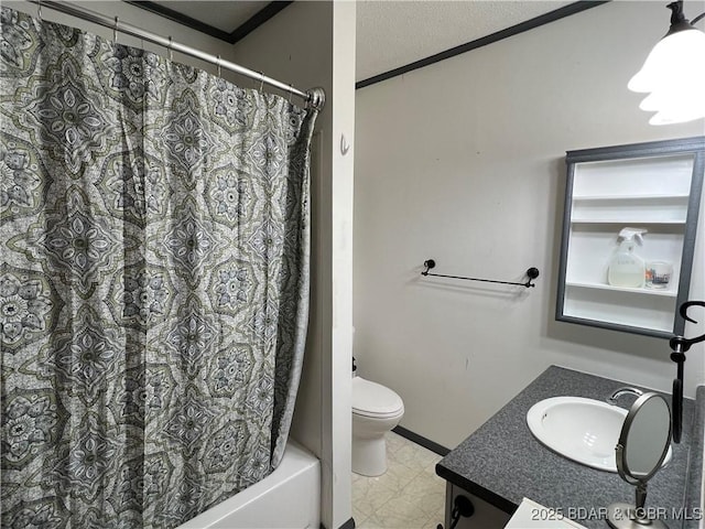 full bath with shower / tub combo with curtain, toilet, vanity, baseboards, and tile patterned floors